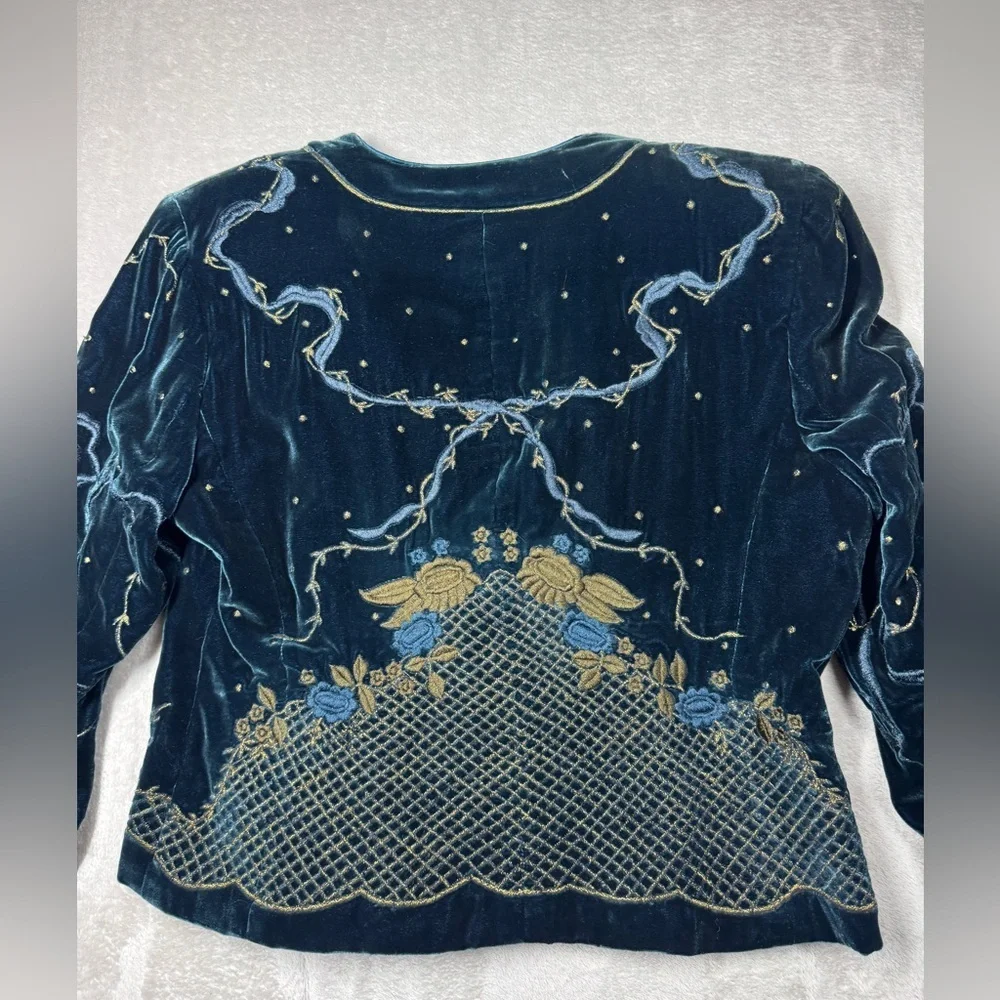 Vintage Worth Silk Blend Dark Teal Velvet Embroidered Celestial Blazer Size 4P - Picture 14 of 17